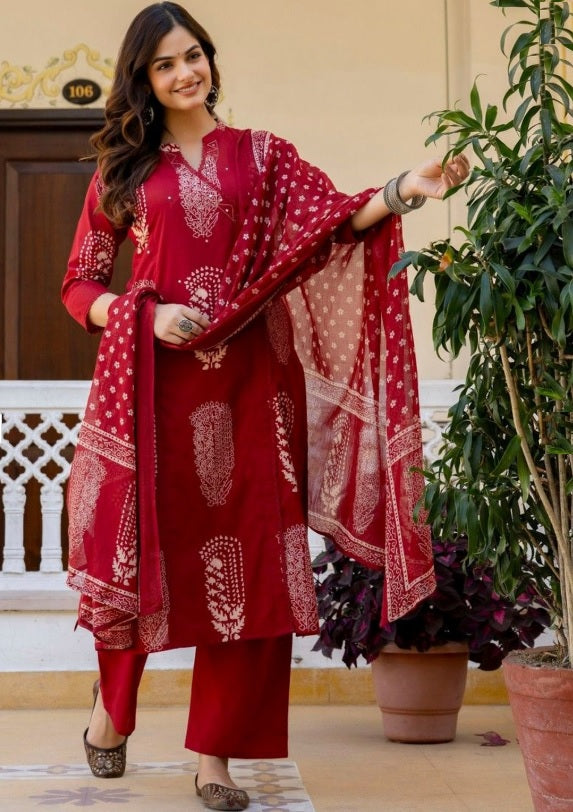 Anouk Maroon Floral Printed Cotton Kurta Set with Mirror Work & Dupatta
