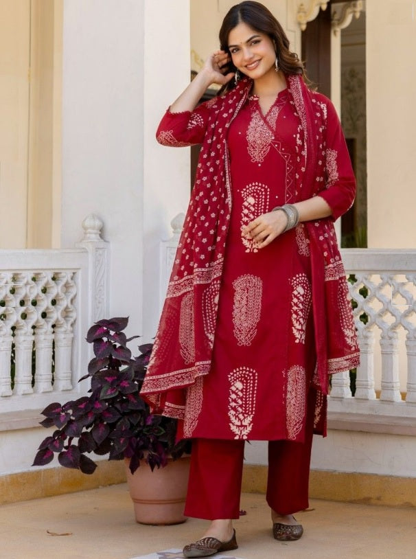 Anouk Maroon Floral Printed Cotton Kurta Set with Mirror Work & Dupatta