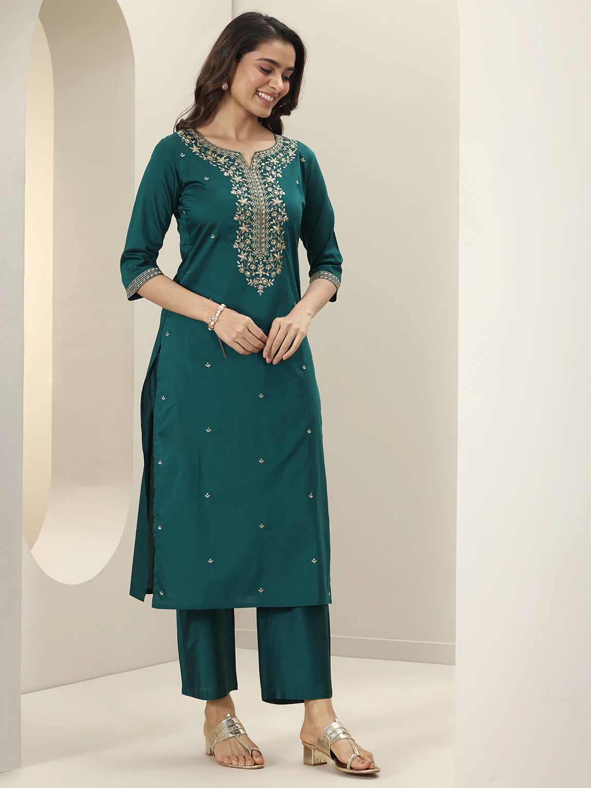 Libas Women’s Teal Blue Festive Kurta Pant Dupatta Set with Floral Printed Dupatta