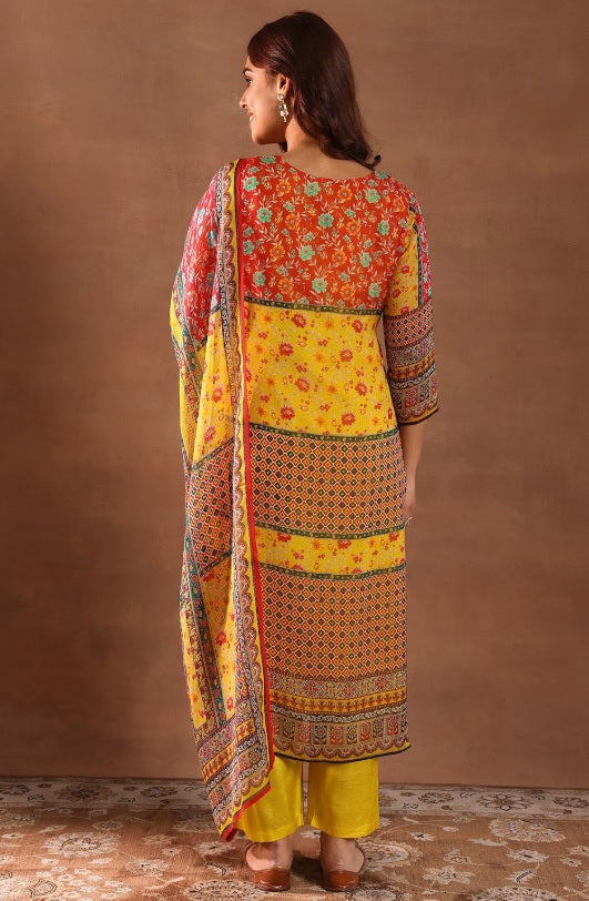 Libas - Royal Indigo Organza Kurta Set – Sweetheart Neck, Zari Embellished Pockets & Dupatta