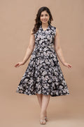 VIPY HANGER Women Black Floral Print Cotton Rayon Sleeveless A-Line Kurti with Waist Tie