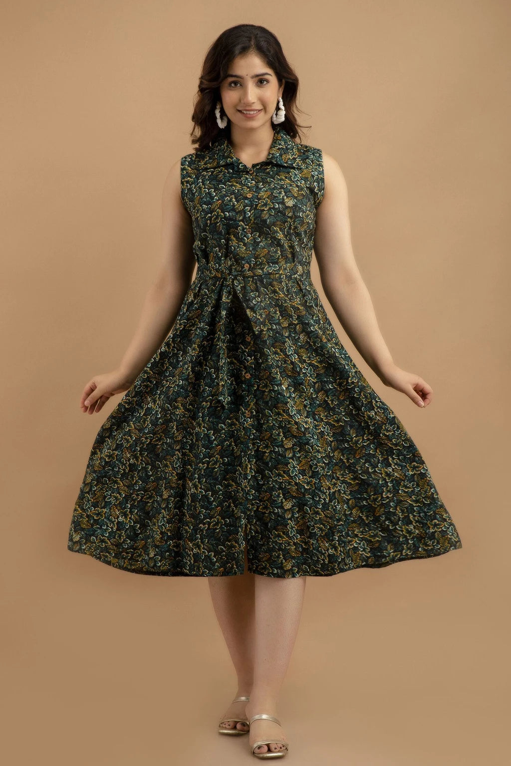 VIPY HANGER Women Dark Green Floral Print Cotton Rayon Sleeveless A-Line Kurti with Waist Tie