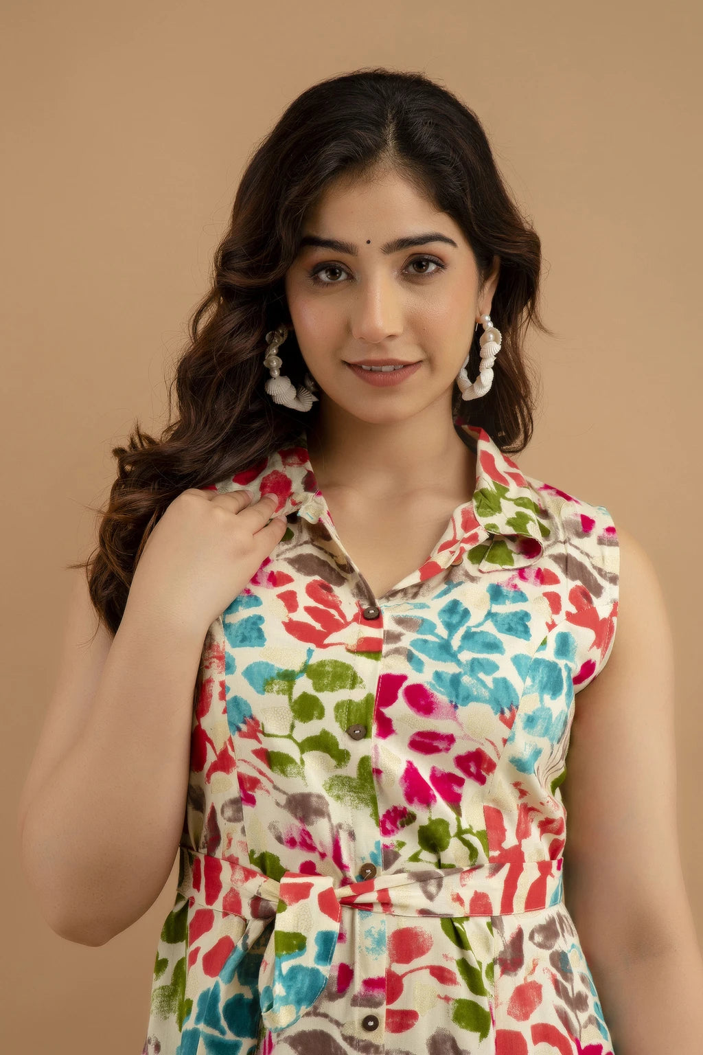 VIPY HANGER Women Pink-Blue Floral Print Cotton Rayon Sleeveless A-Line Kurti with Waist Tie