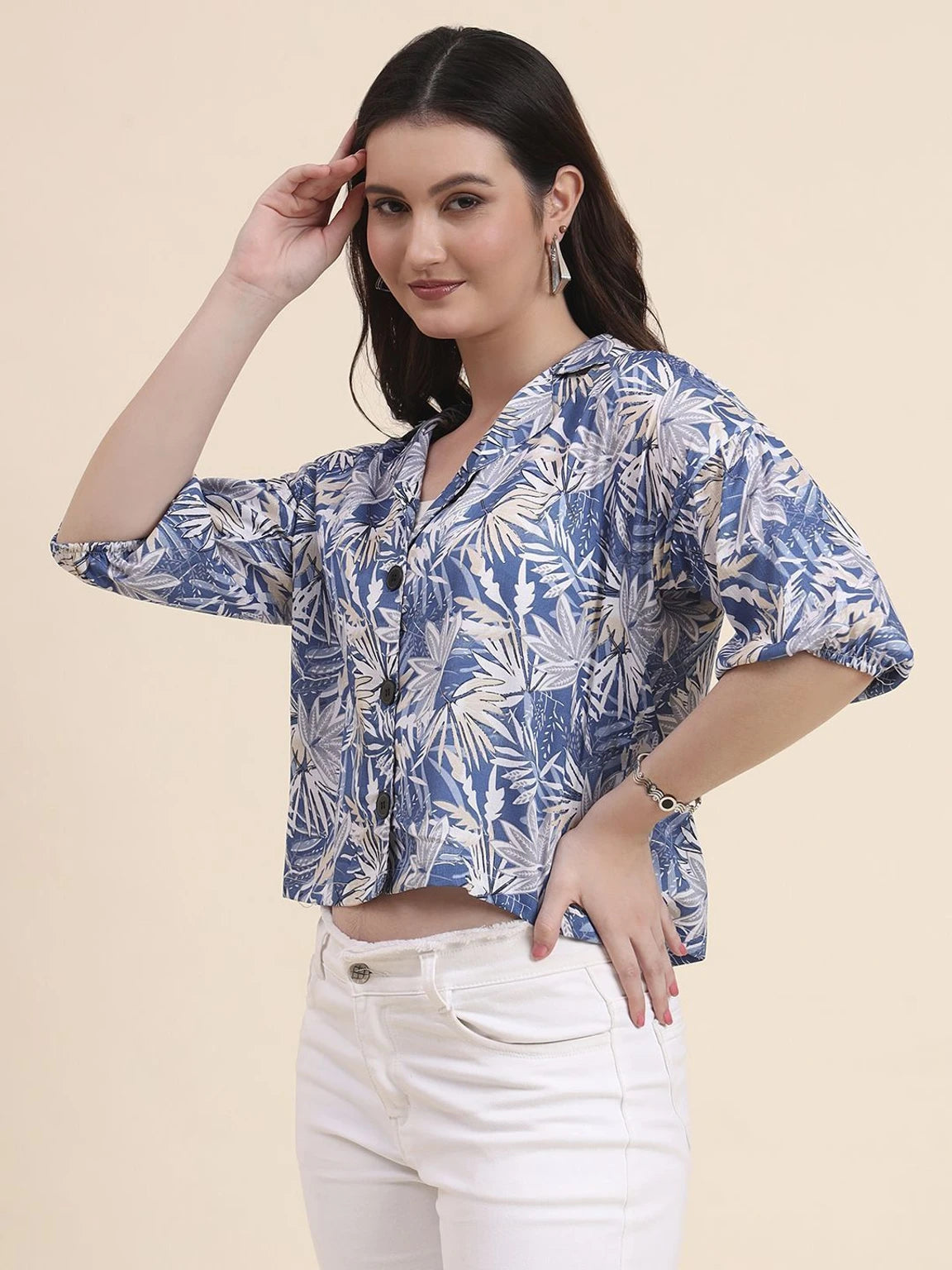 Women Blue Tropical Floral Printed Boxy Crop Shirt
