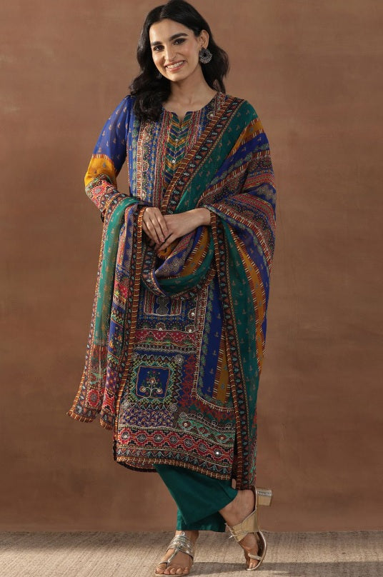 Libas - Royal Indigo Organza Kurta Set – Sweetheart Neck, Zari Embellished Pockets & Dupatta